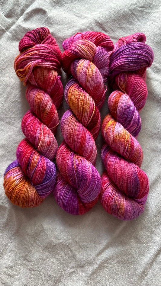 Dahlia / Soft Alpaca