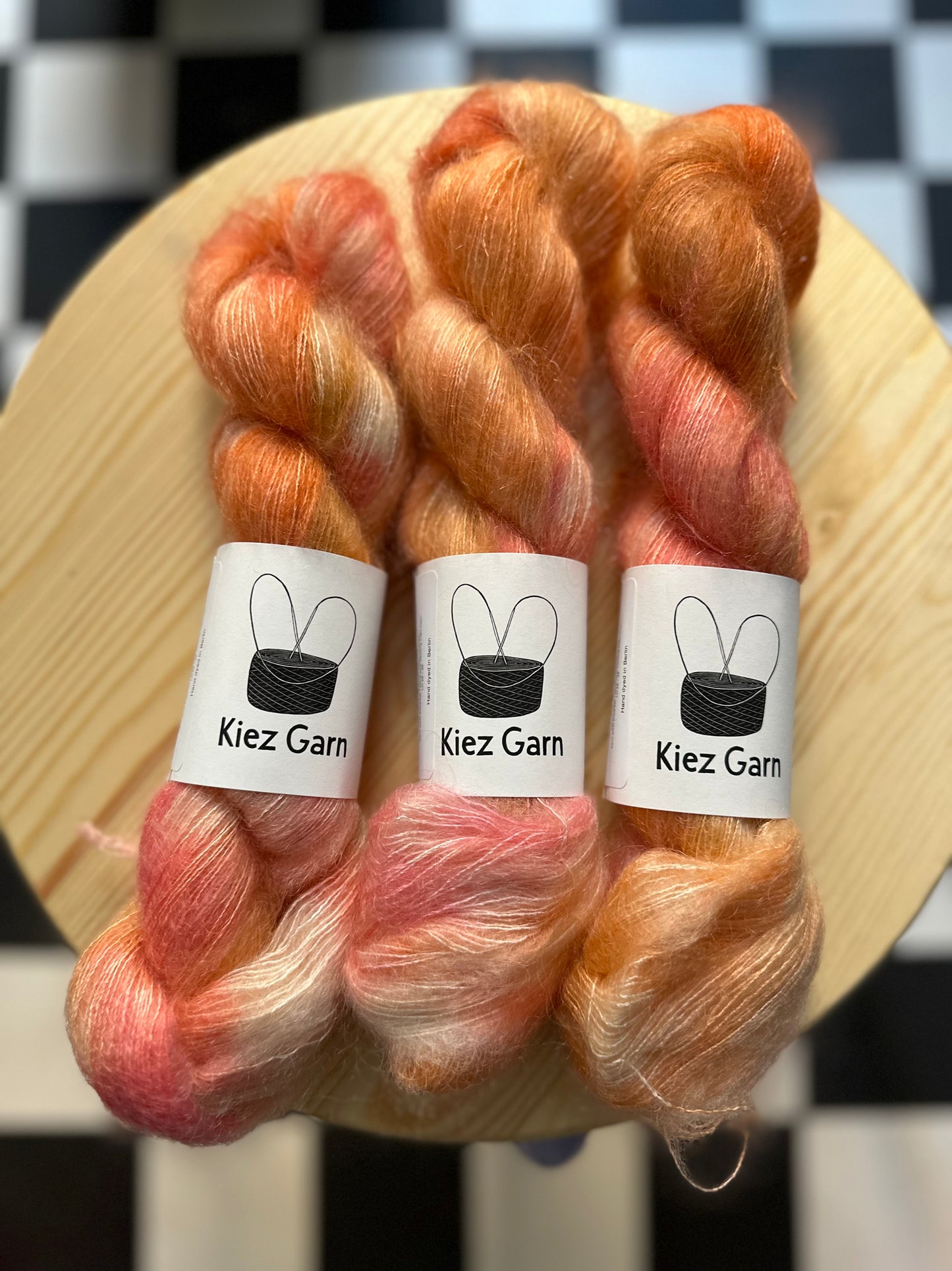 Aprikose / Mohair Silk