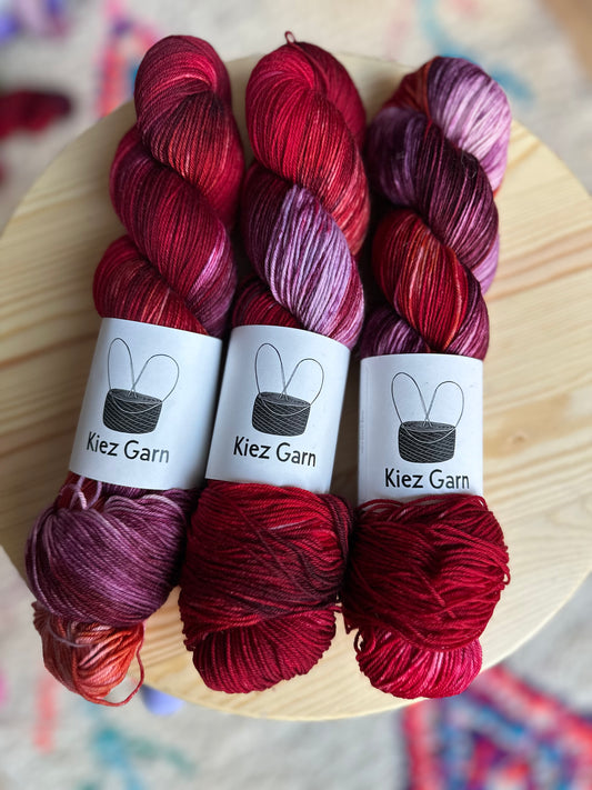 Night Butterfly / Merino Sock