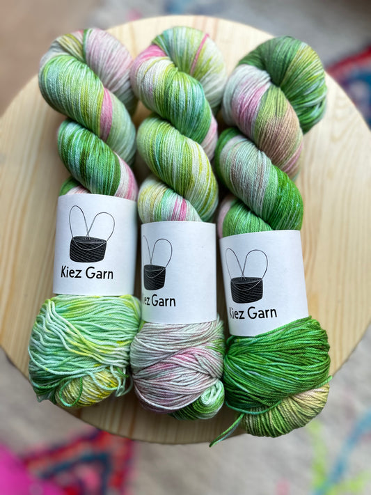 Cosmea / Merino Sock