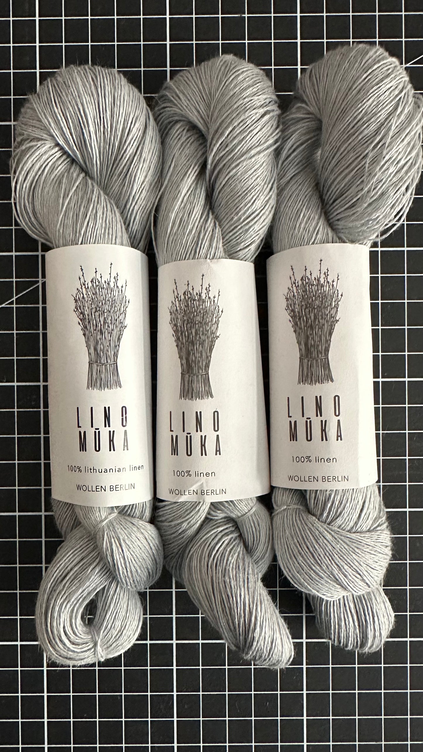 Light Grey / Lino Mūka