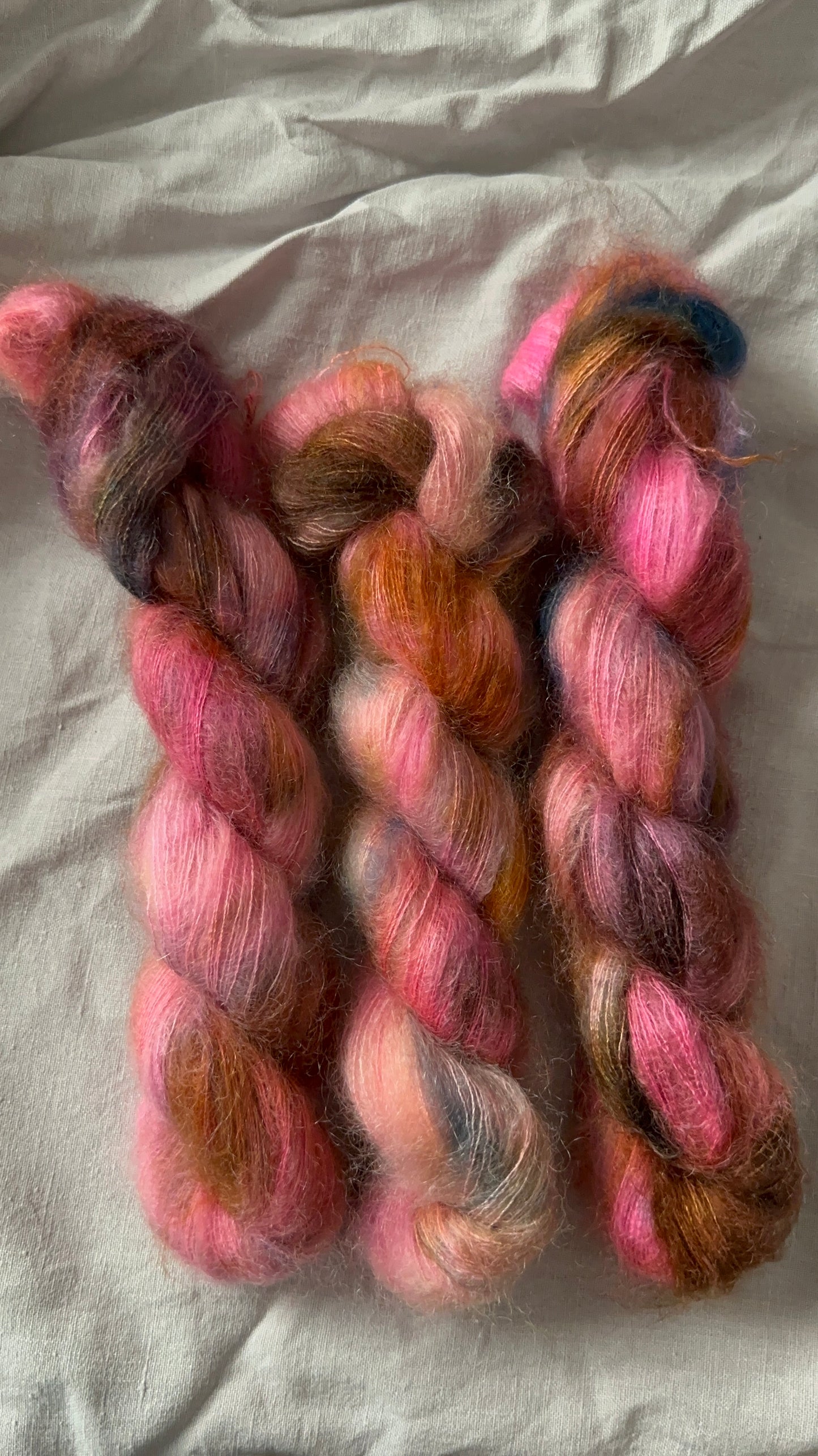 Urban Rose / Mohair Silk