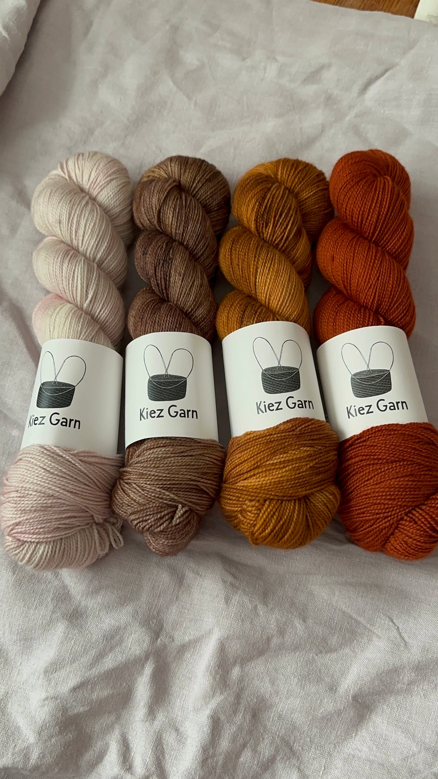 Mystery Knit Along Set IV / Merino Twist Sock