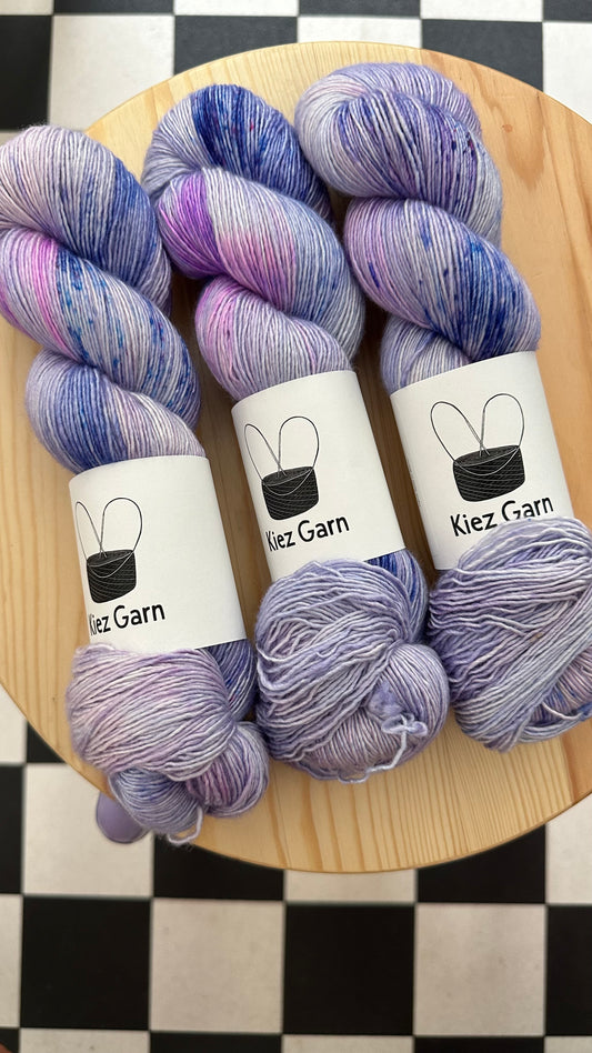 Lila Liebling / Silky Solist