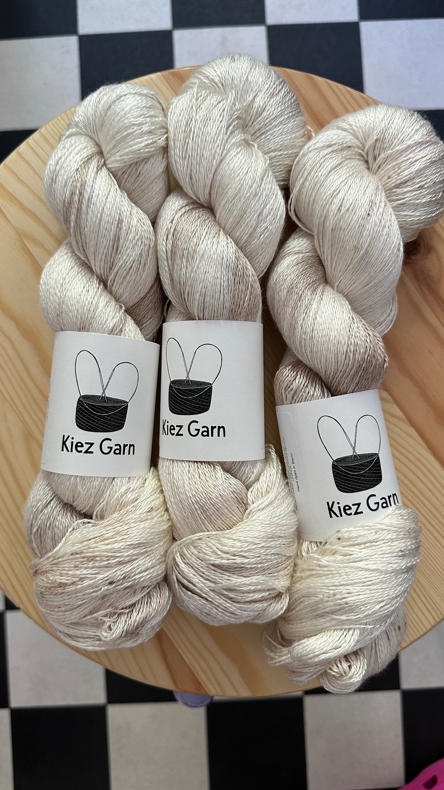 Coco / Silk Lace