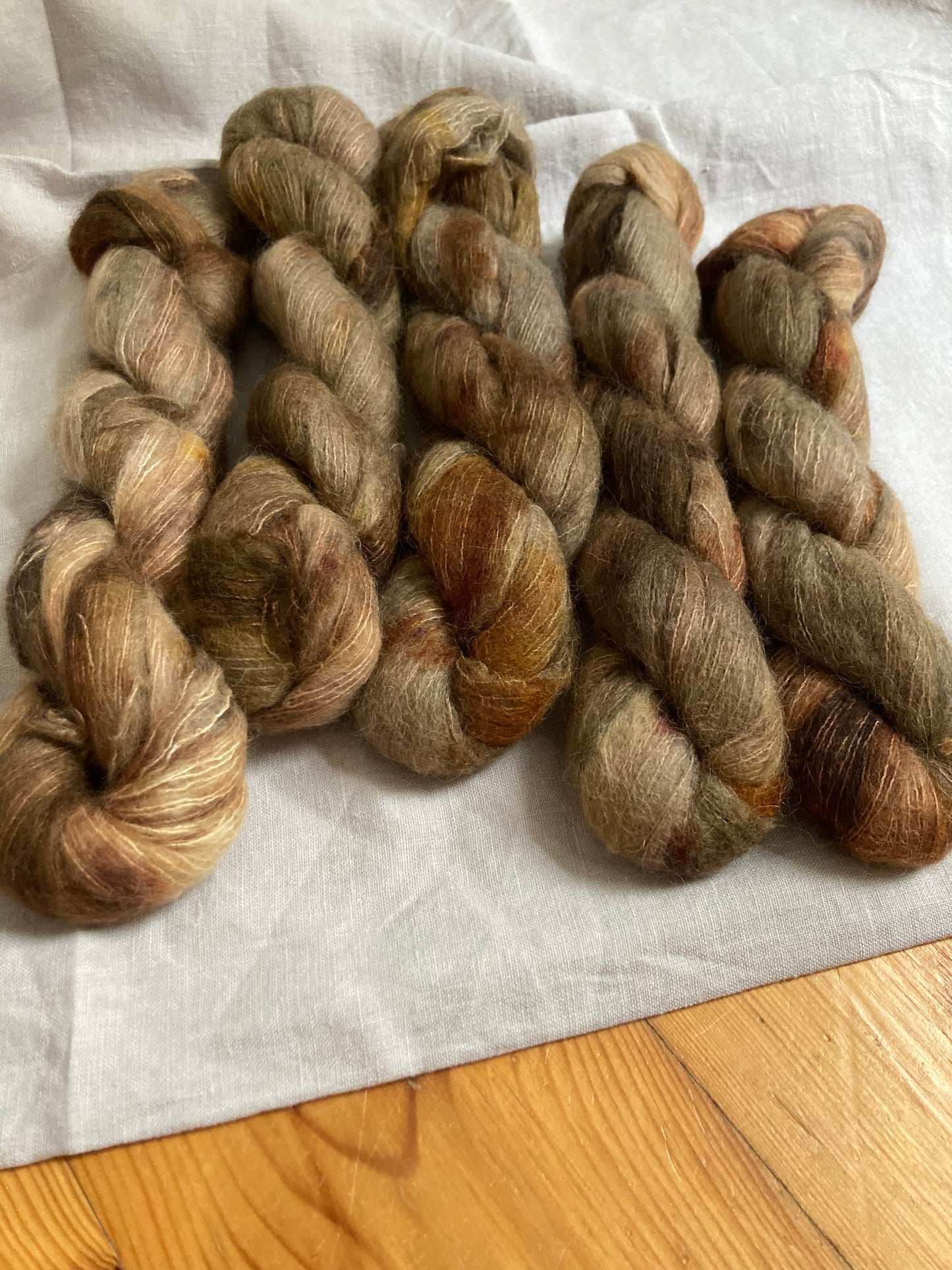 Spatz / Suri Silk