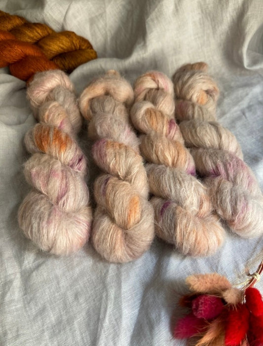 Hinterhaus / Suri Silk