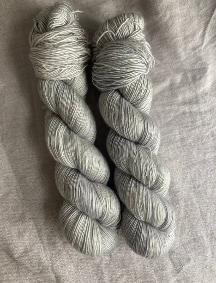 Sky over Berlin / Silky Solist