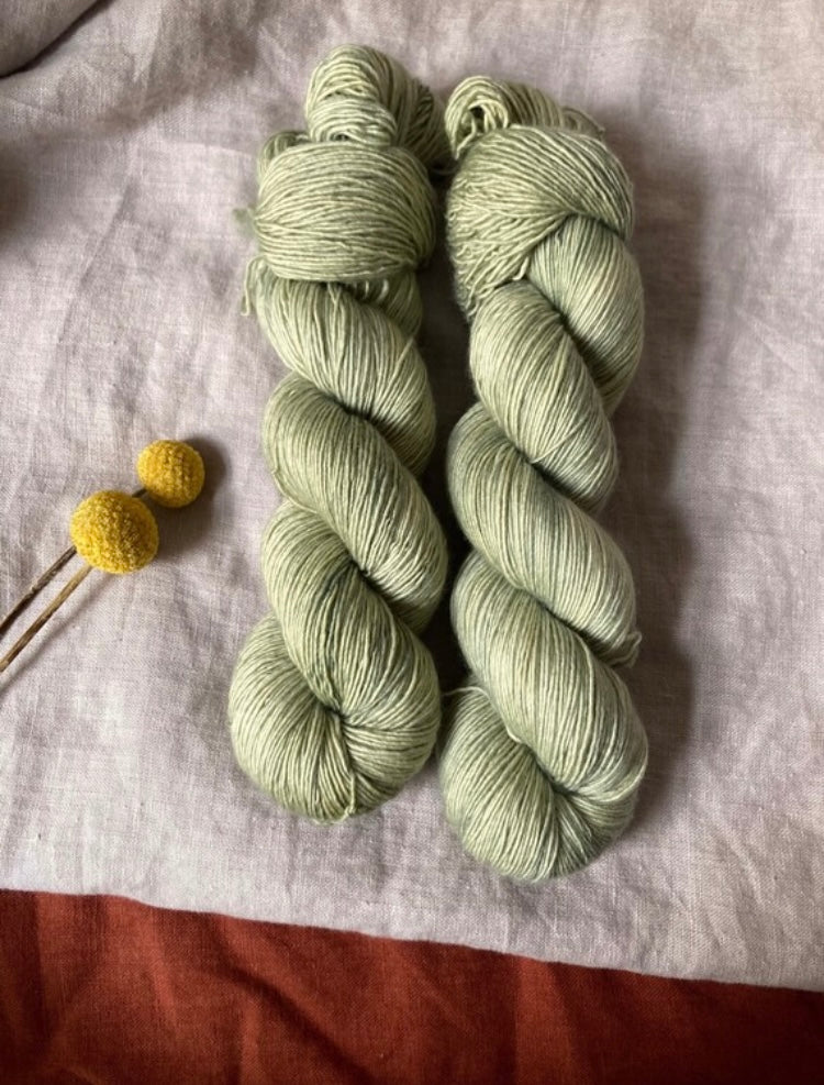 Frosty Green / Merino Solist