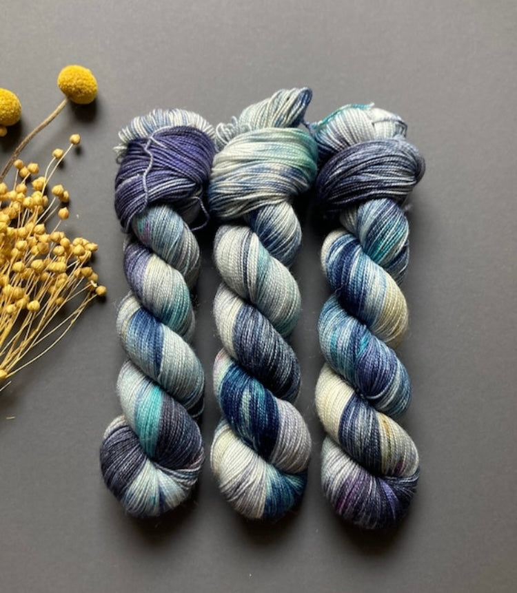 Wedding Blues / BFL High Twist