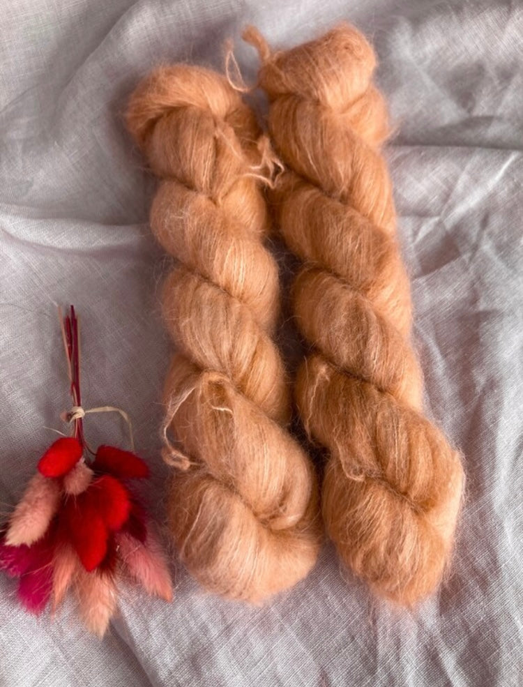 Sonnenallee / Suri Silk