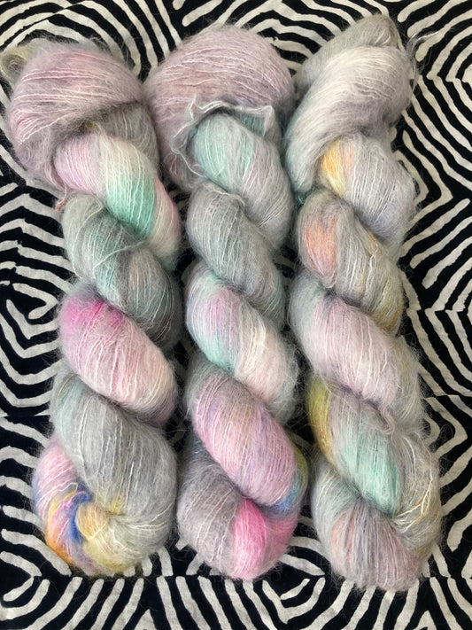 Neukölln Karussell / Suri Silk