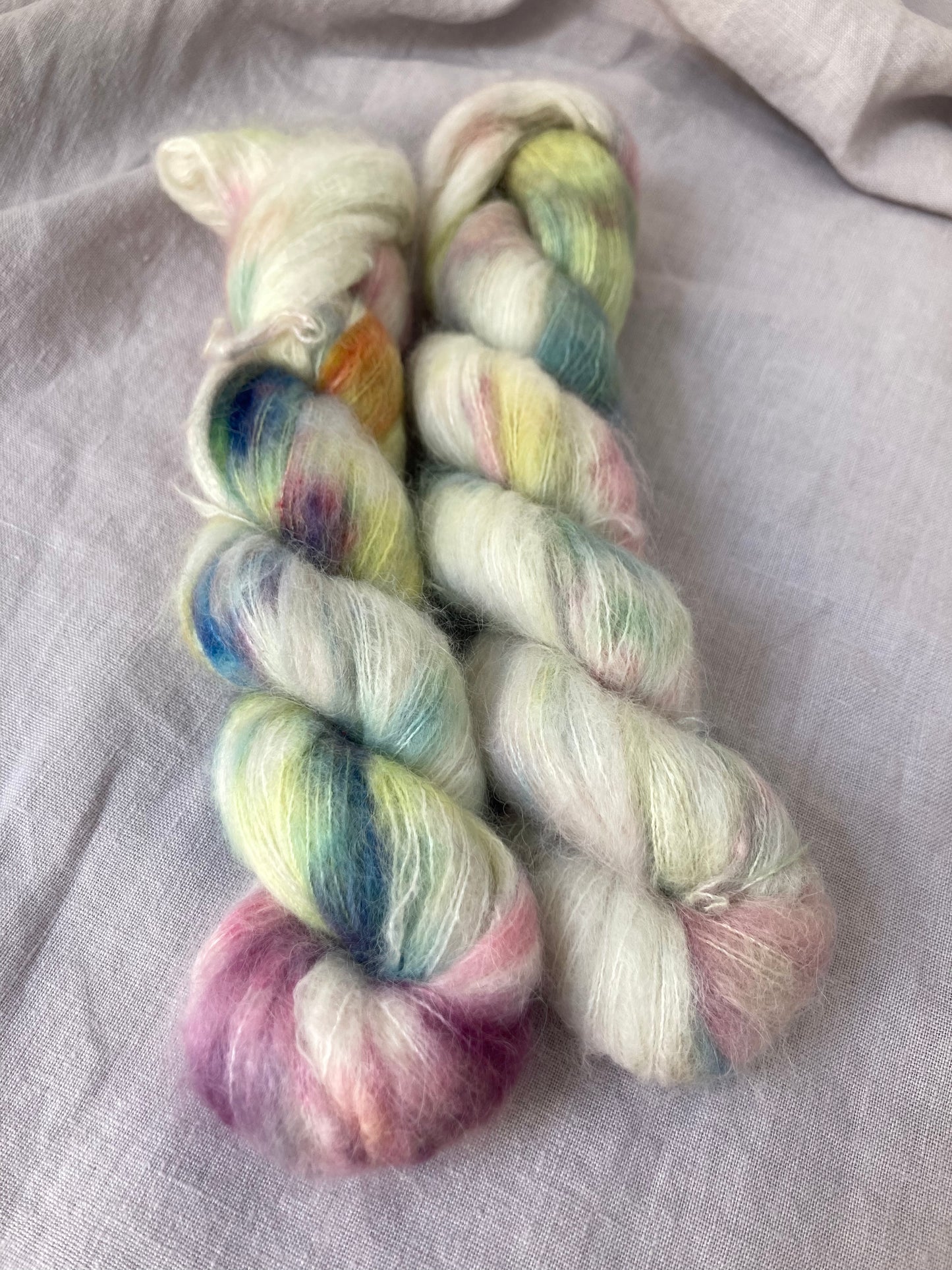 Stralauer Frühling / Suri Silk