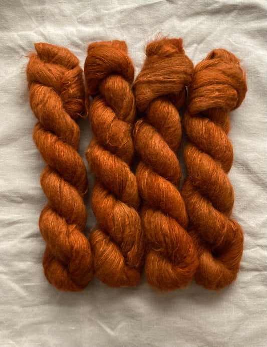 Kastanienallee / Suri Silk