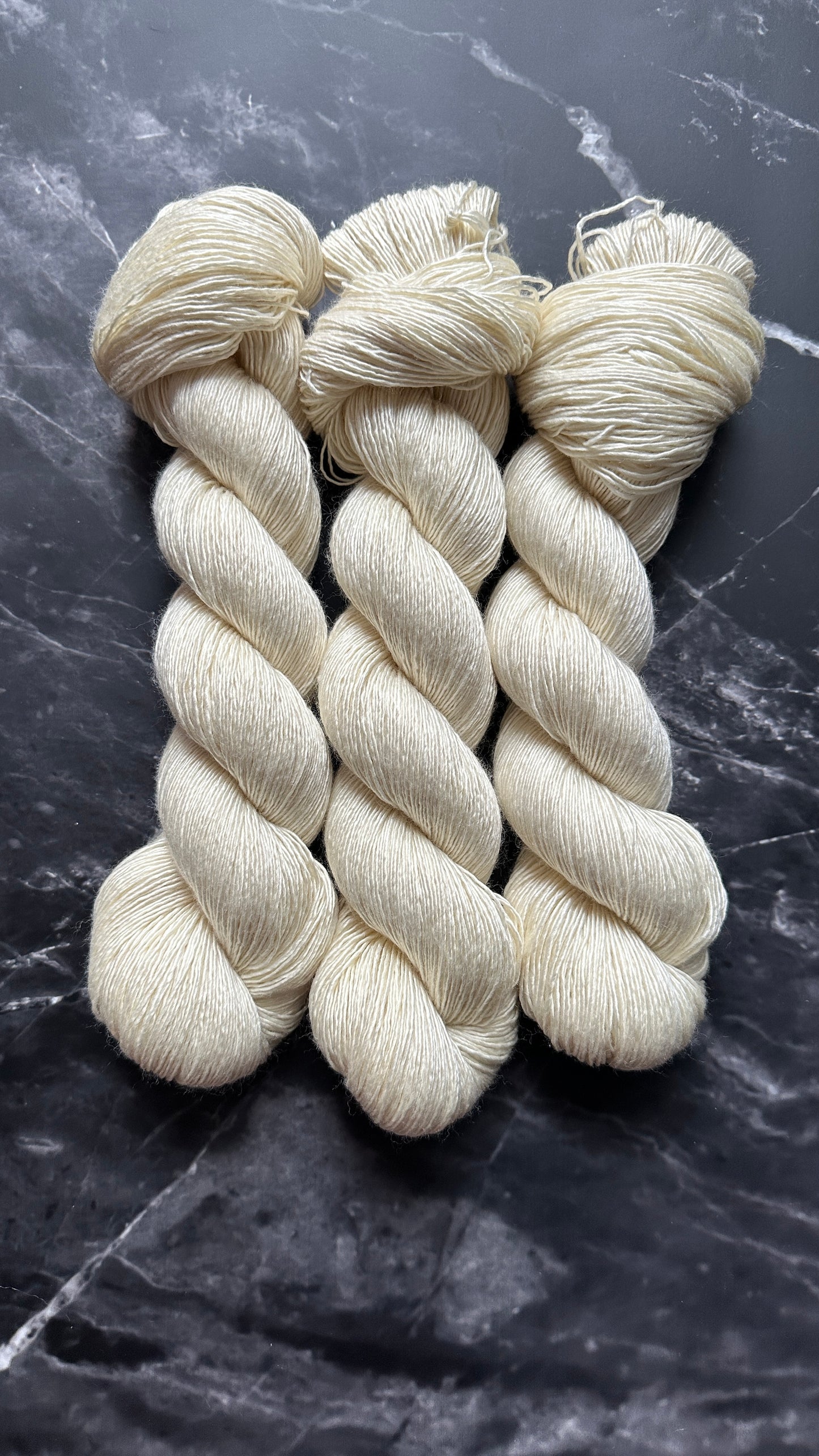 Ungefärbt / Silky Solist