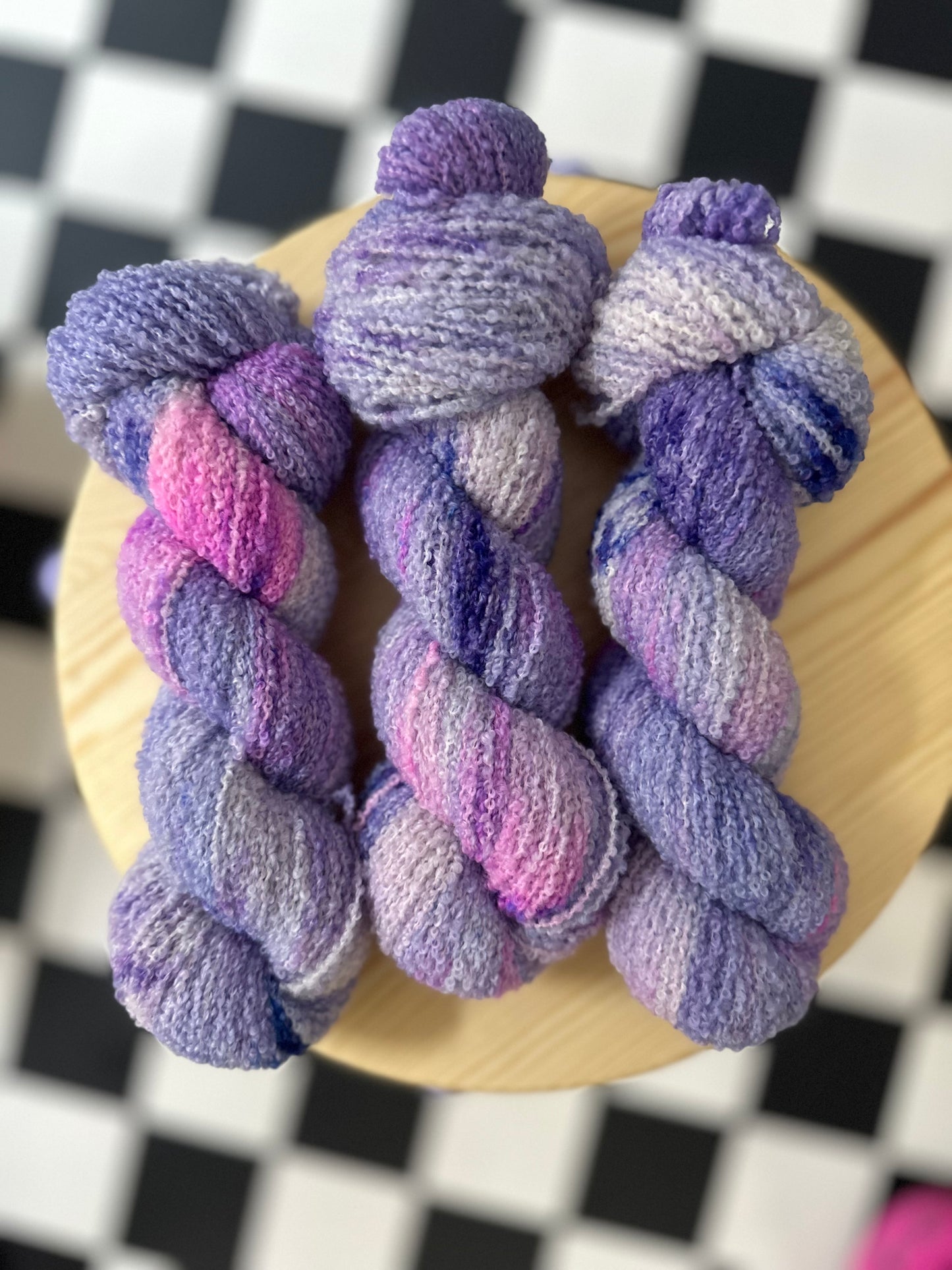 Lila Liebling/ Merino Bouclé