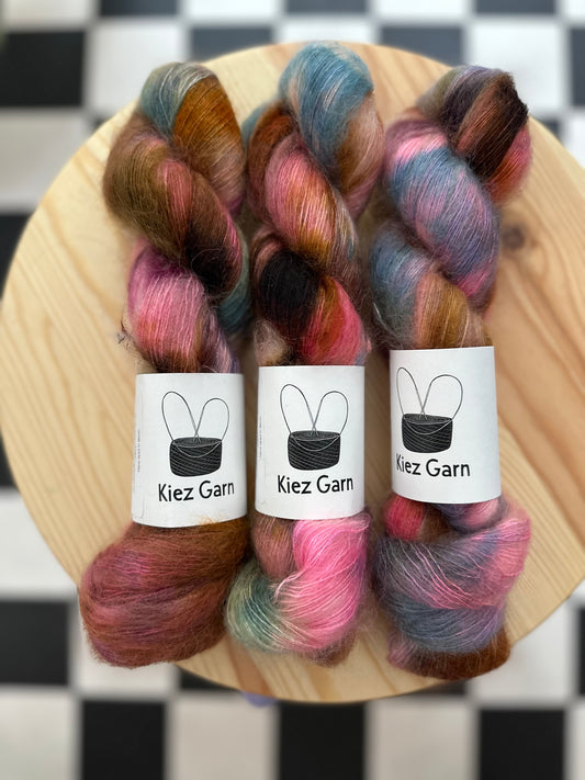 Urban Rose / Mohair Silk